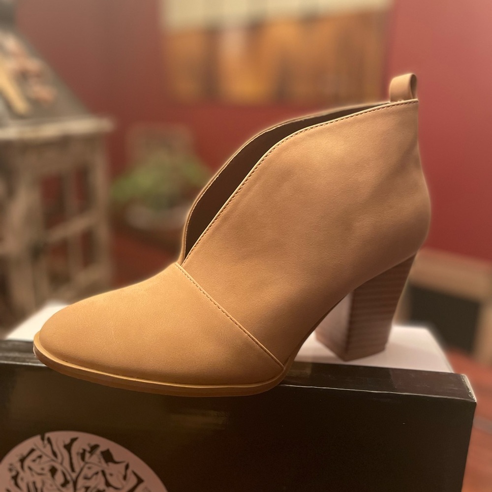 Booties - Picture 3 of 3